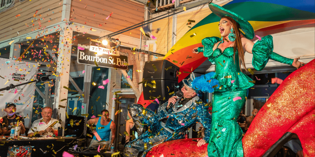Key West escolhe sua nova drag queen do Réveillon — e ela vai descer dentro de um salto gigante